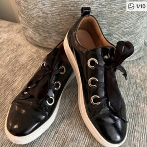 Kate APPLE BY Black Sneakers